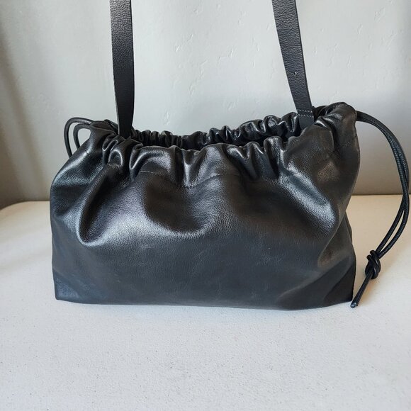 Second Female Drawstring Bag "LIKE NEW" - Picture 5 of 16
